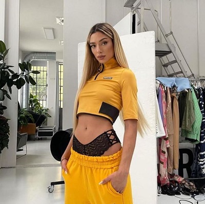 Soleil Sorge began her career as model