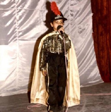 Suhani Shah childhood picture