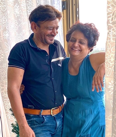 Suhani Shah father and mother