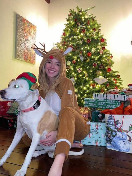 Sydney Sweeney with her pet dog