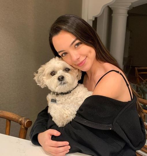 Vanessa Merrell has a pet dog