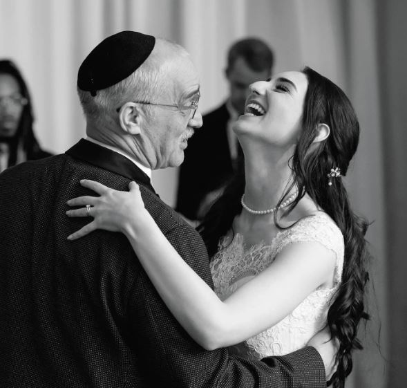 Abigail Shapiro and her dad