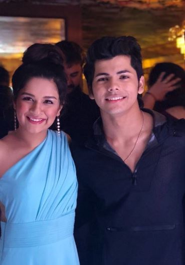 Avneet Kaur and Siddharth Nigam