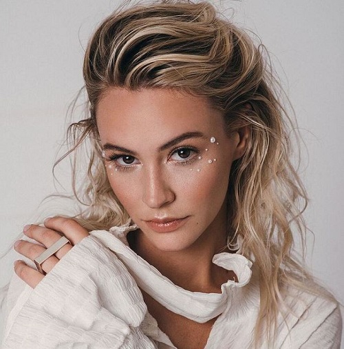 Bryana Holly started modeling at the age of 11