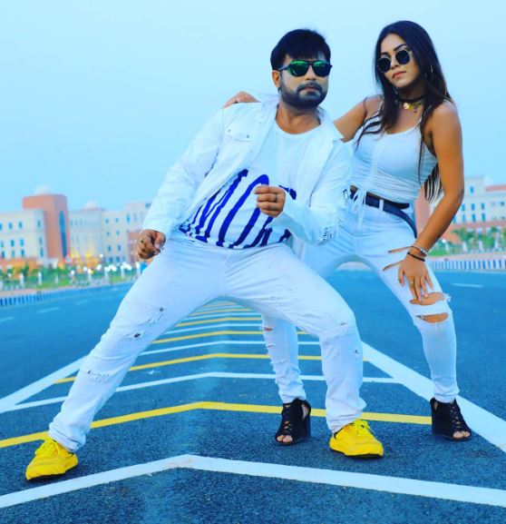Bunty Singh with his fellow model