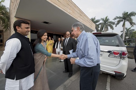 Dimple Yadav meeting Ratan Tata in 2015