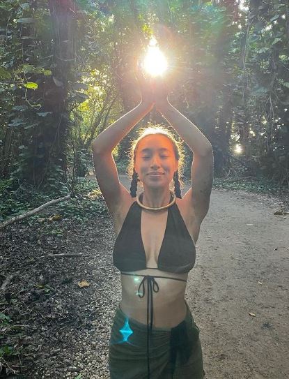 Hitomi Mochizuki is an Ashtanga Yogi