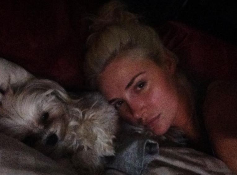 Kristina Shannon has a pet dog Bella