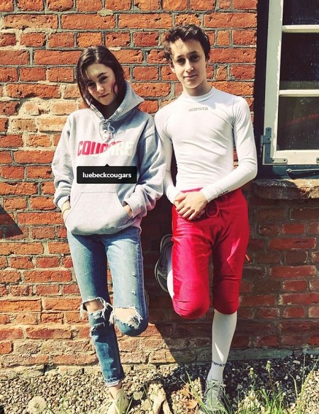 Lea Van Acken with her brother