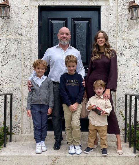 Lipovetsky with her family