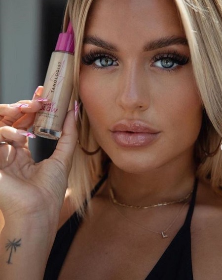 Lottie Tomlinson facts