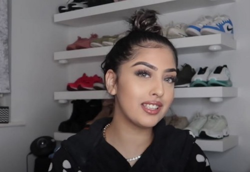 Mahek Bukhari is British YouTuber who has over 3900 subscribers as of February 2022