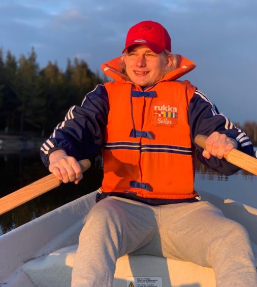 Remi Lindholm [Skier] Biography, Wiki, Height, Age, Parents, Girlfrien