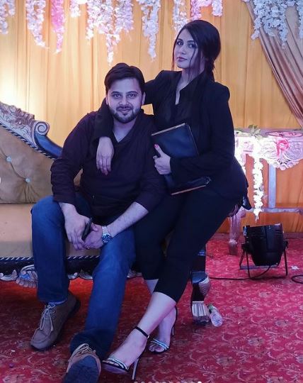 Sakshi Benipuri with her brother