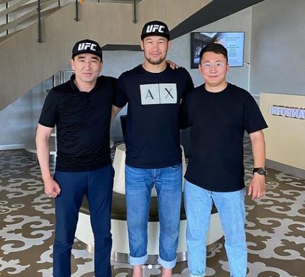 Shavkat Rakhmonov and his friends