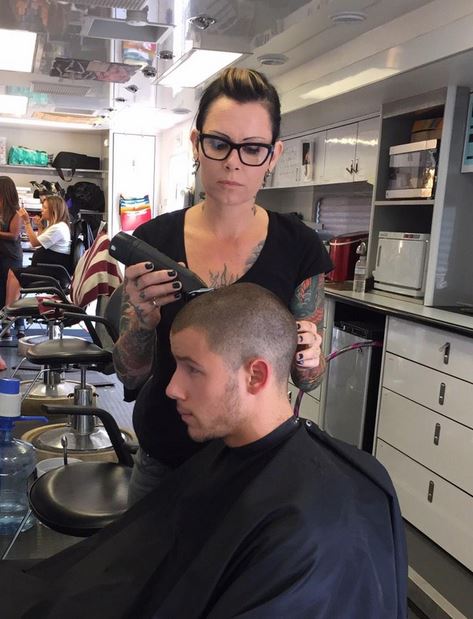 Shelley Brien is a celebrity hairstylist
