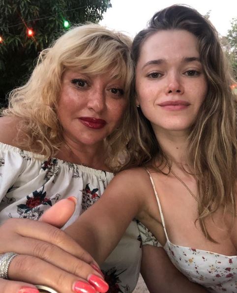 Valeria with her mother Victoria