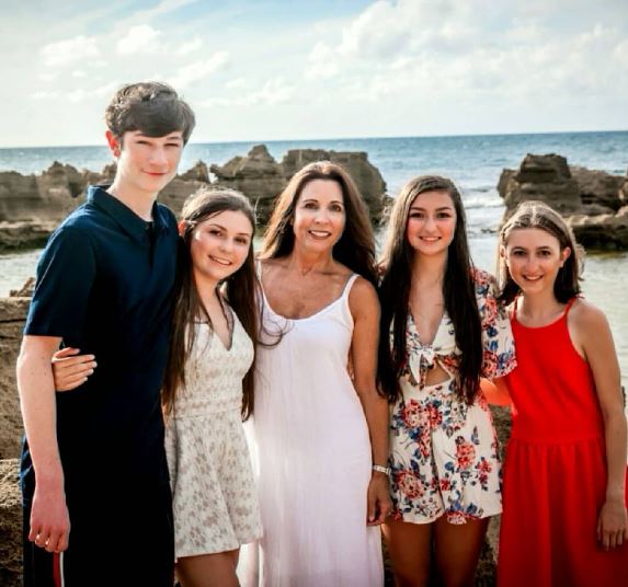 Wendy Barlow with her son and daughters