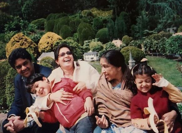 Zanai's childhood photo with her family