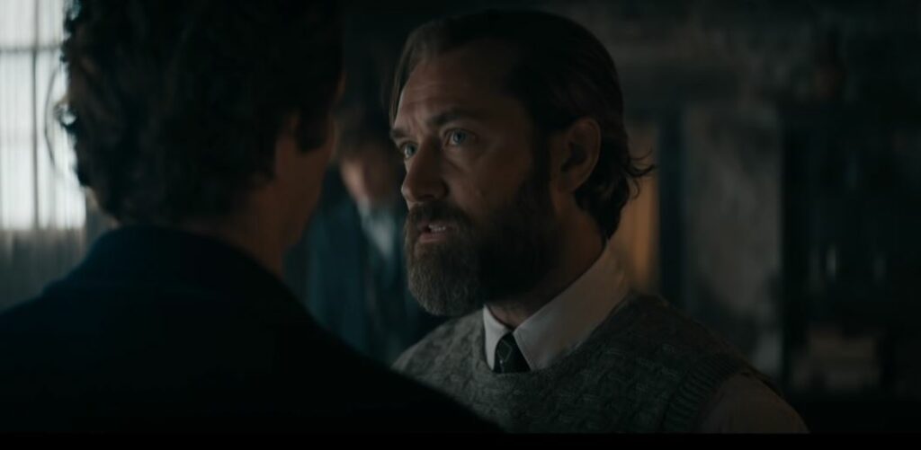 Actor Jude Law played the role of Albus Dumbledore