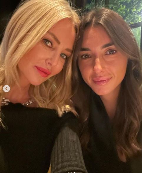 Amanda Cronin and her daughter