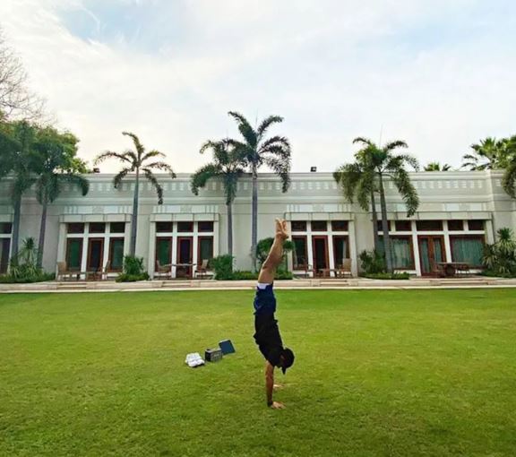 Anand Ahuja house
