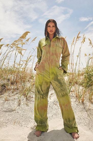Ashley Callingbull height