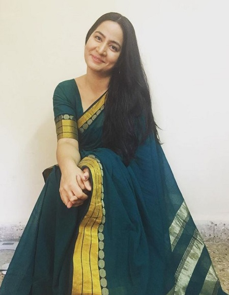 Bhasha Sumbli Net Worth, Income Source & Salary