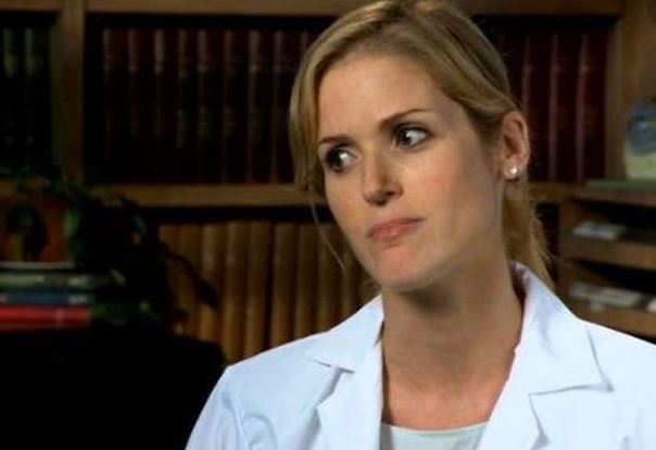Dana M. Blumberg is a an Ophthalmologist