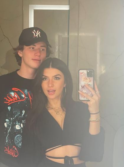 Ellie is dating Tanner Harvey