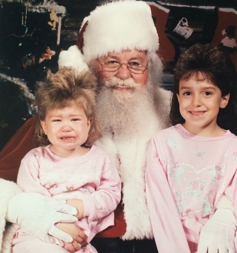 Gabby Windey childhood picture with her sister Jazz Windey