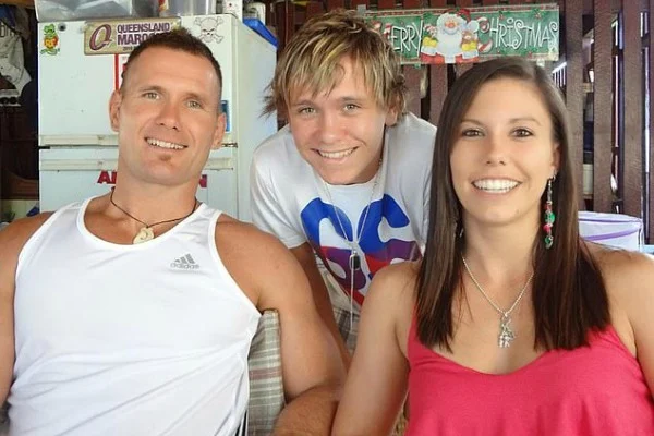 Hannah Clarke with her brother