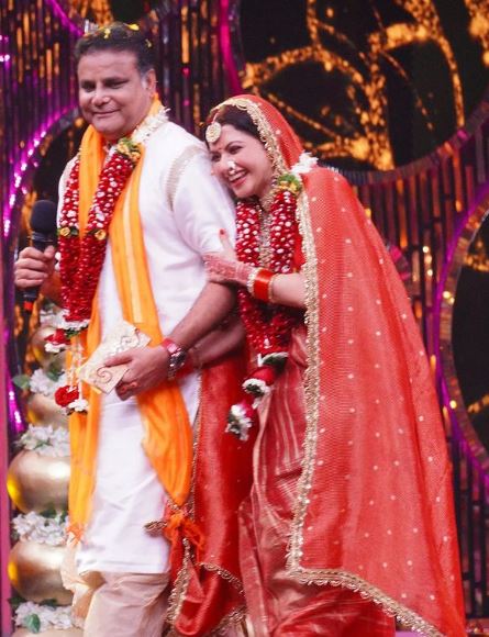 Himalaya and his wife Bhagyashree on the show Smart Jodi