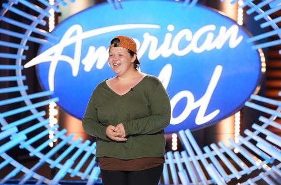 Kelsie Dolin appeared on American Idol