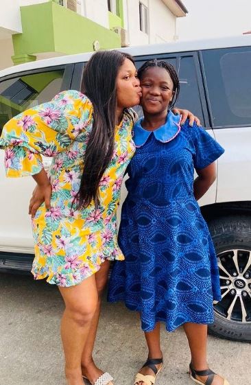 Kemi Afolabi with her daughter