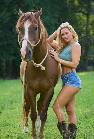 Kindly Myers is an animal lover