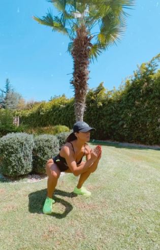 Mariela Roman is a fitness coach