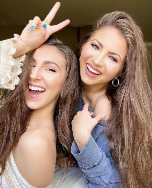 Miranda and her sister Melanie Wilking