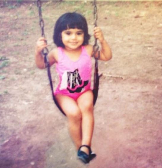 Nabela Noor old image