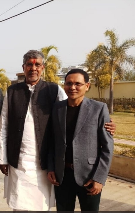 Niyaz Khan IAS Family, Siblings (Nationality & Caste)