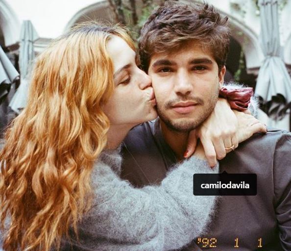 Paulina Davila has a brother Camilo Davila