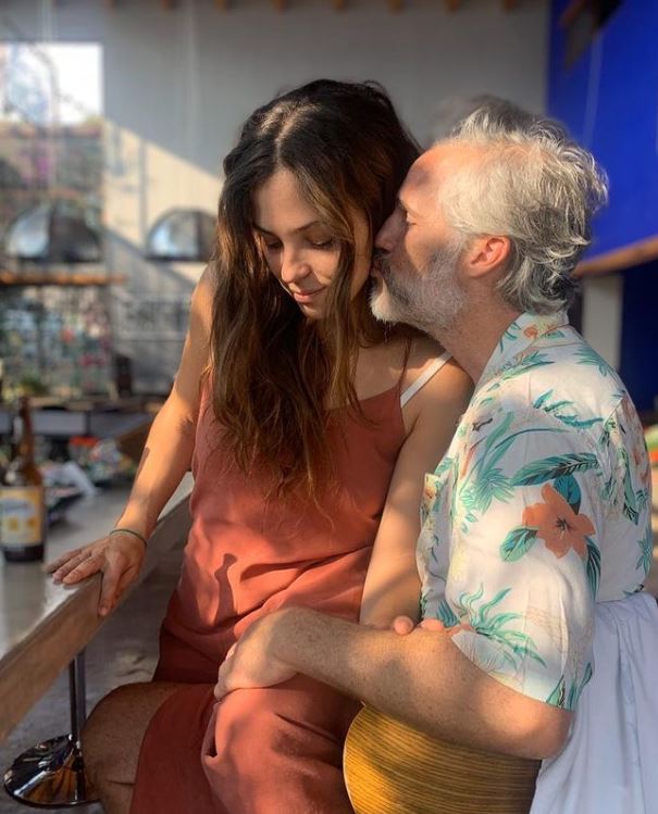 Paulina Davila with her boyfriend Juan Pablo Medina