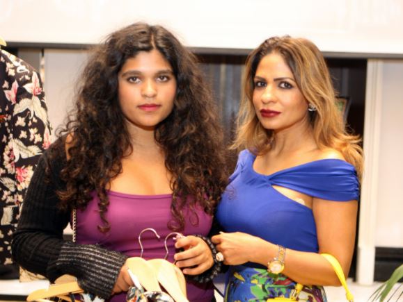Sabita Thanwani was photographed alongside her mother Rheea Thanwani