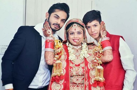 Shekhar Malhotra with his sister