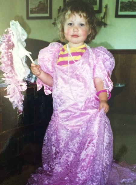 Taylor Tomlinson childhood picture