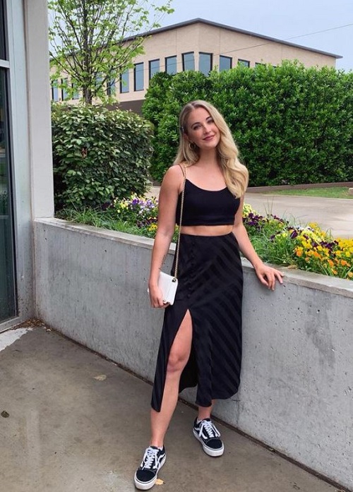 Tori Meehan Height & Weight