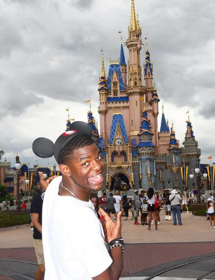 Tyler Allen visit Disney world
