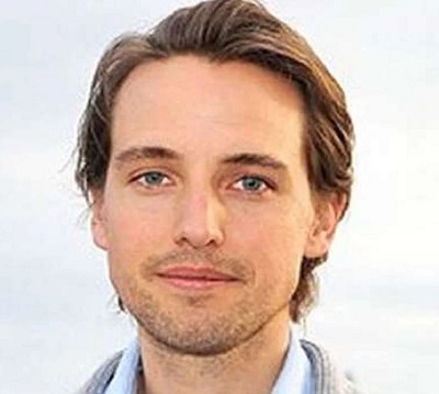 Alexander Gilkes age is 42 years old