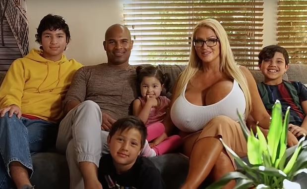 Allegra with her husband Dyson Salleh and kids