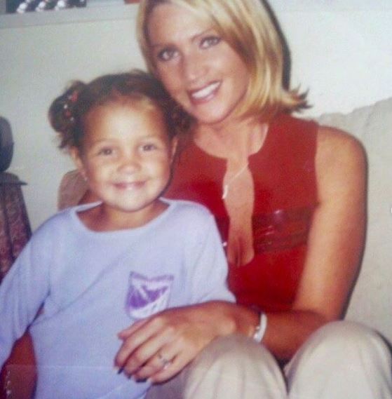 An old photo of Allegra with her daughter Avery